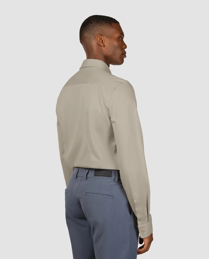 CAMISA CLÁSICA AJUSTADA