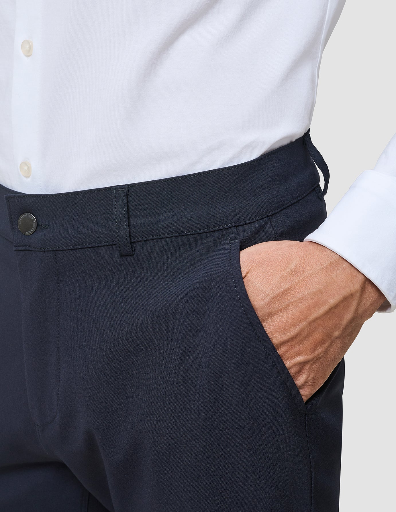 PANTALONES ESENCIALES AJUSTADOS