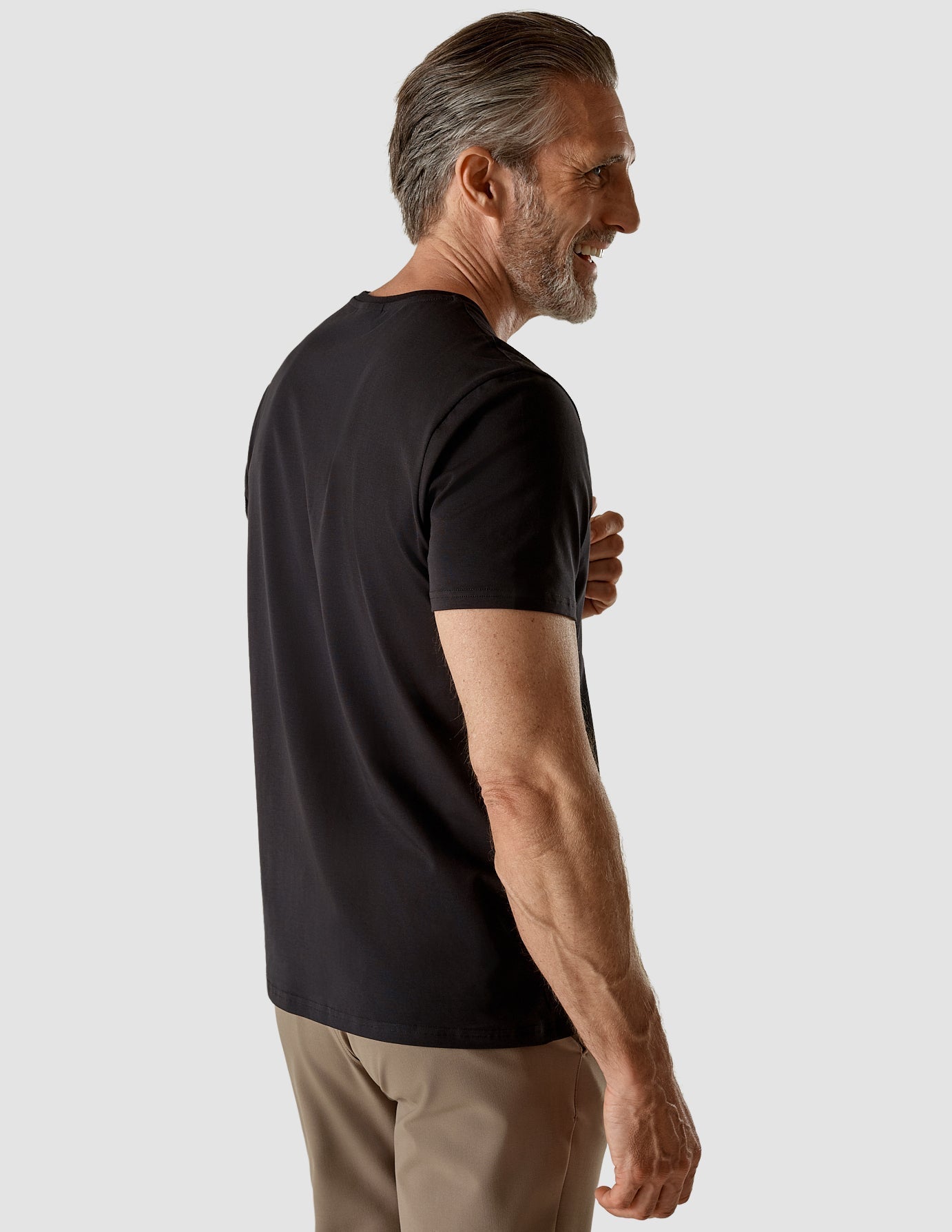 CAMISETA BÁSICA
