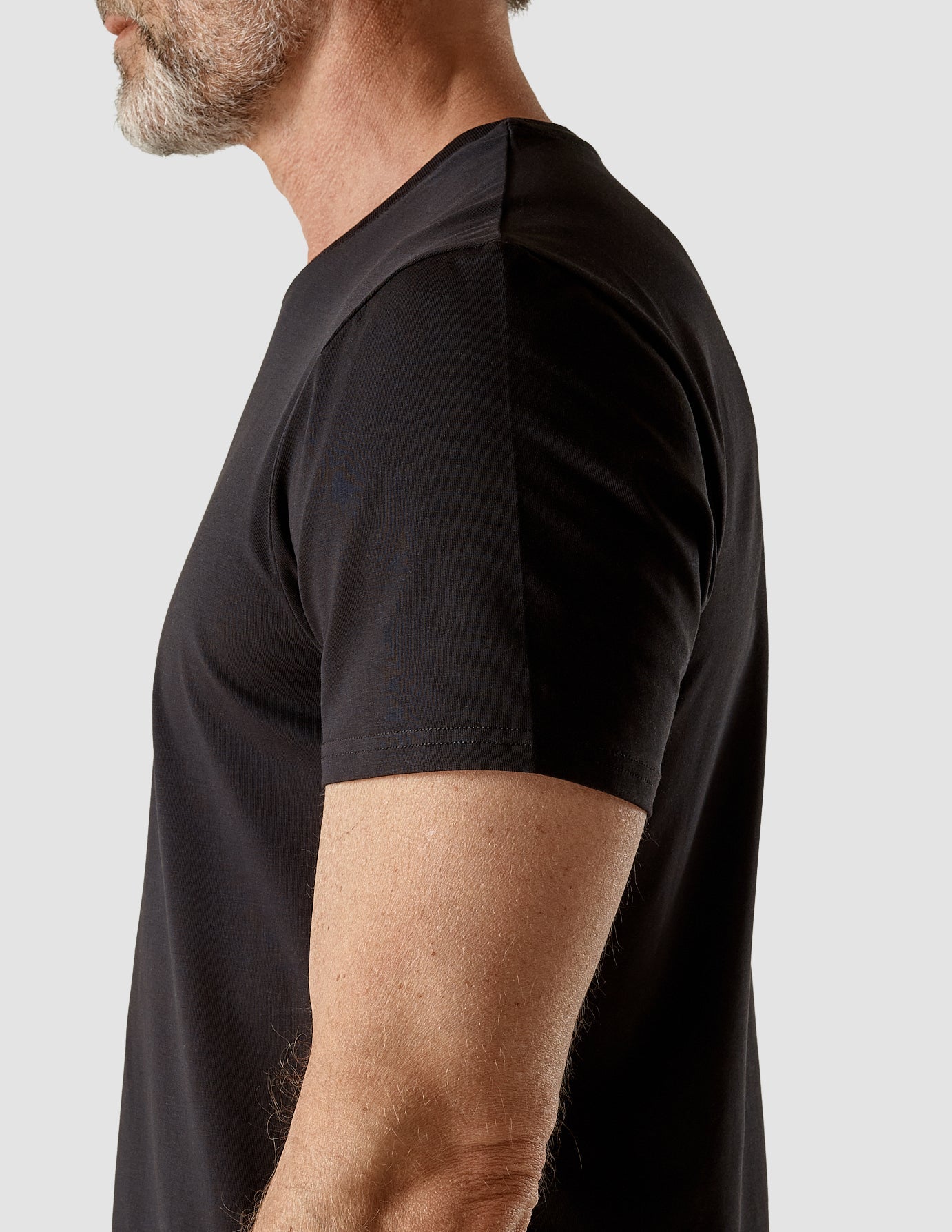 CAMISETA BÁSICA