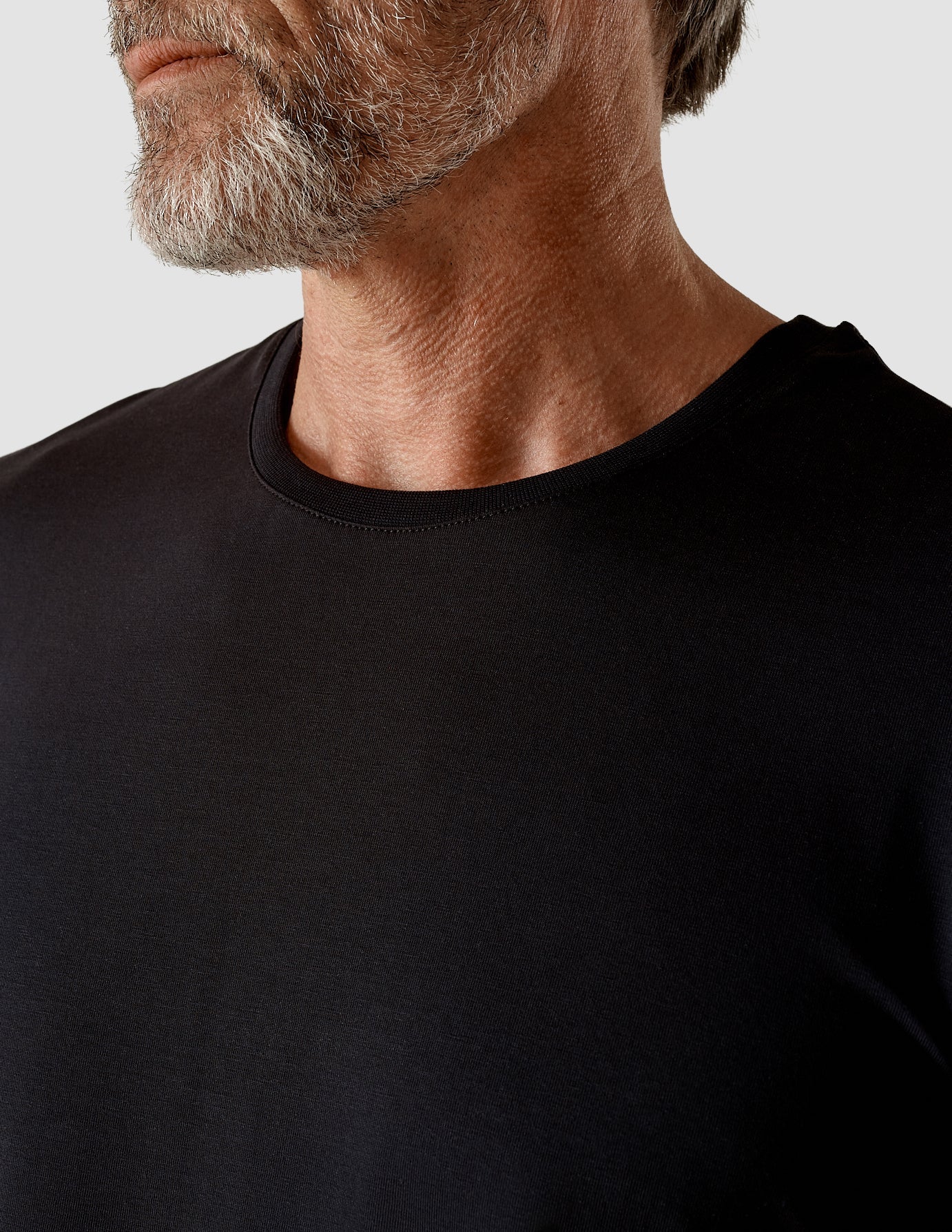 CAMISETA BÁSICA