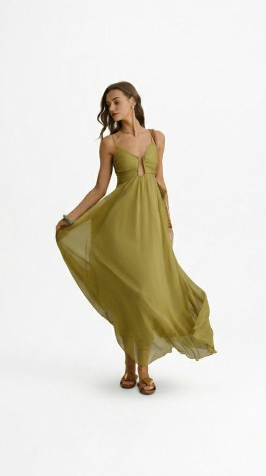 RIHANNA | VESTIDO LARGO CON VOLANTES VERDES